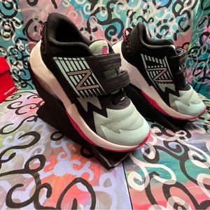 New Balance Size 13.5